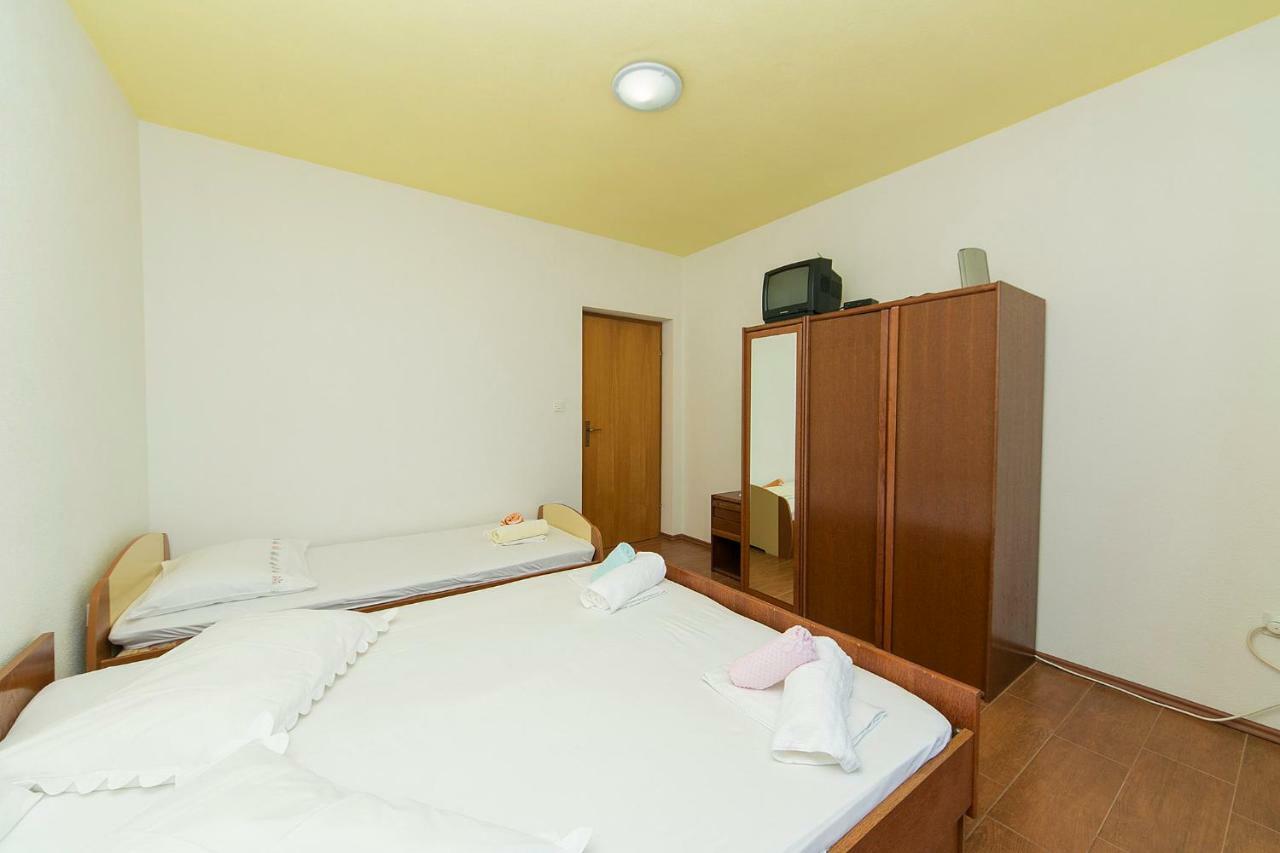 Apartmani Jurica I Ankica 브렐라 외부 사진